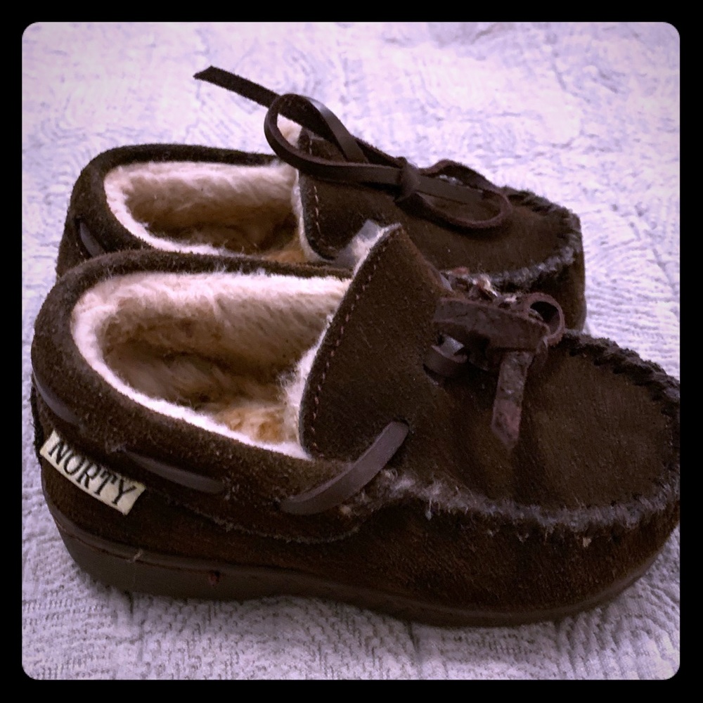 Norty Unisex Suede Leather Moccasins Size 5